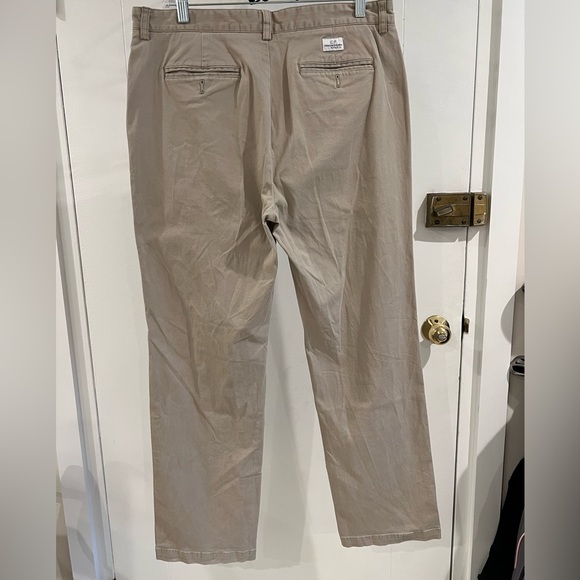 Vineyard Vines Club Pant Men’s Size 34 x 32 Classic Fit Khaki Beige Pants - Picture 2 of 3
